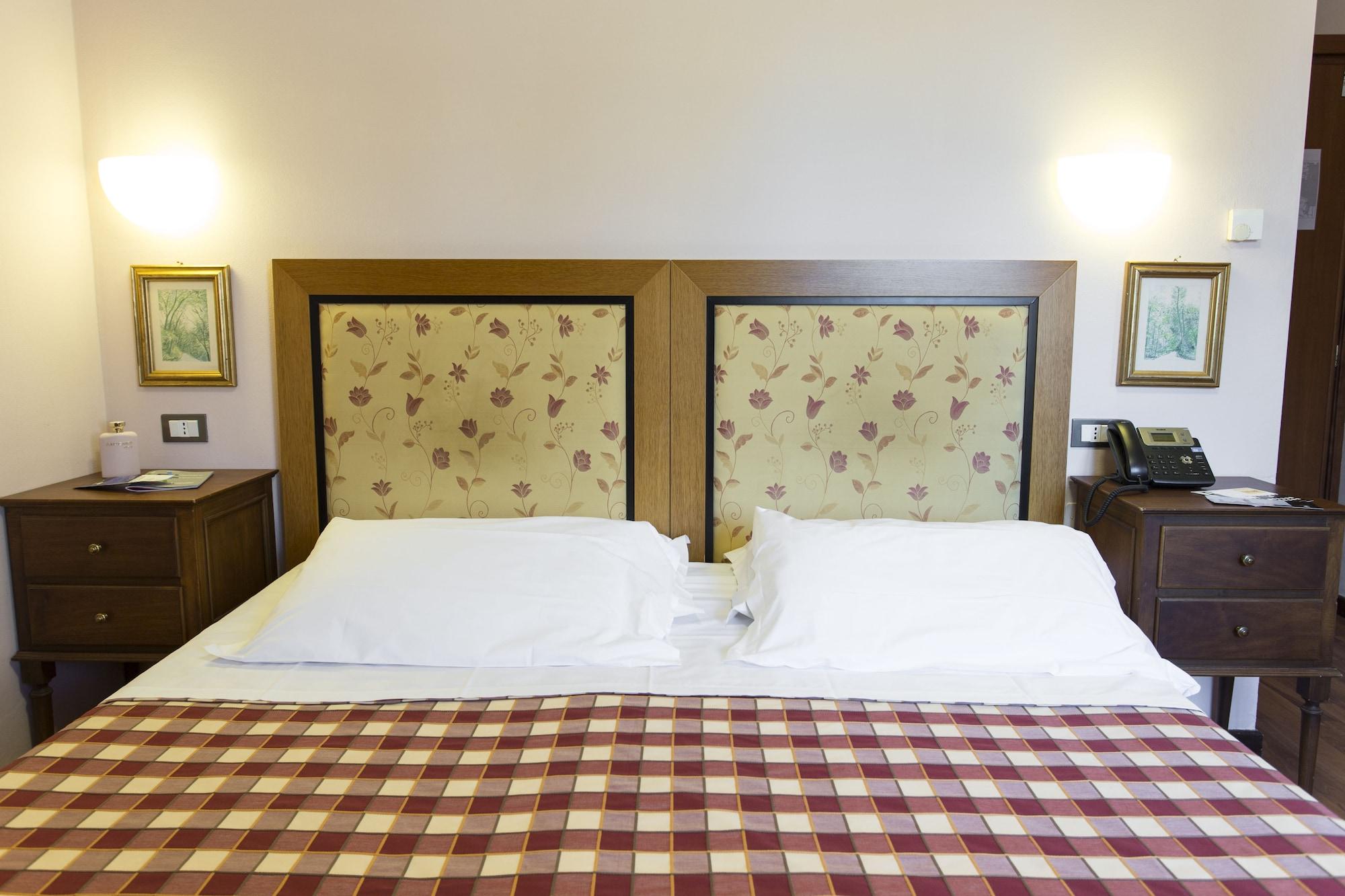 Hotel Il Giardino Siena Esterno foto