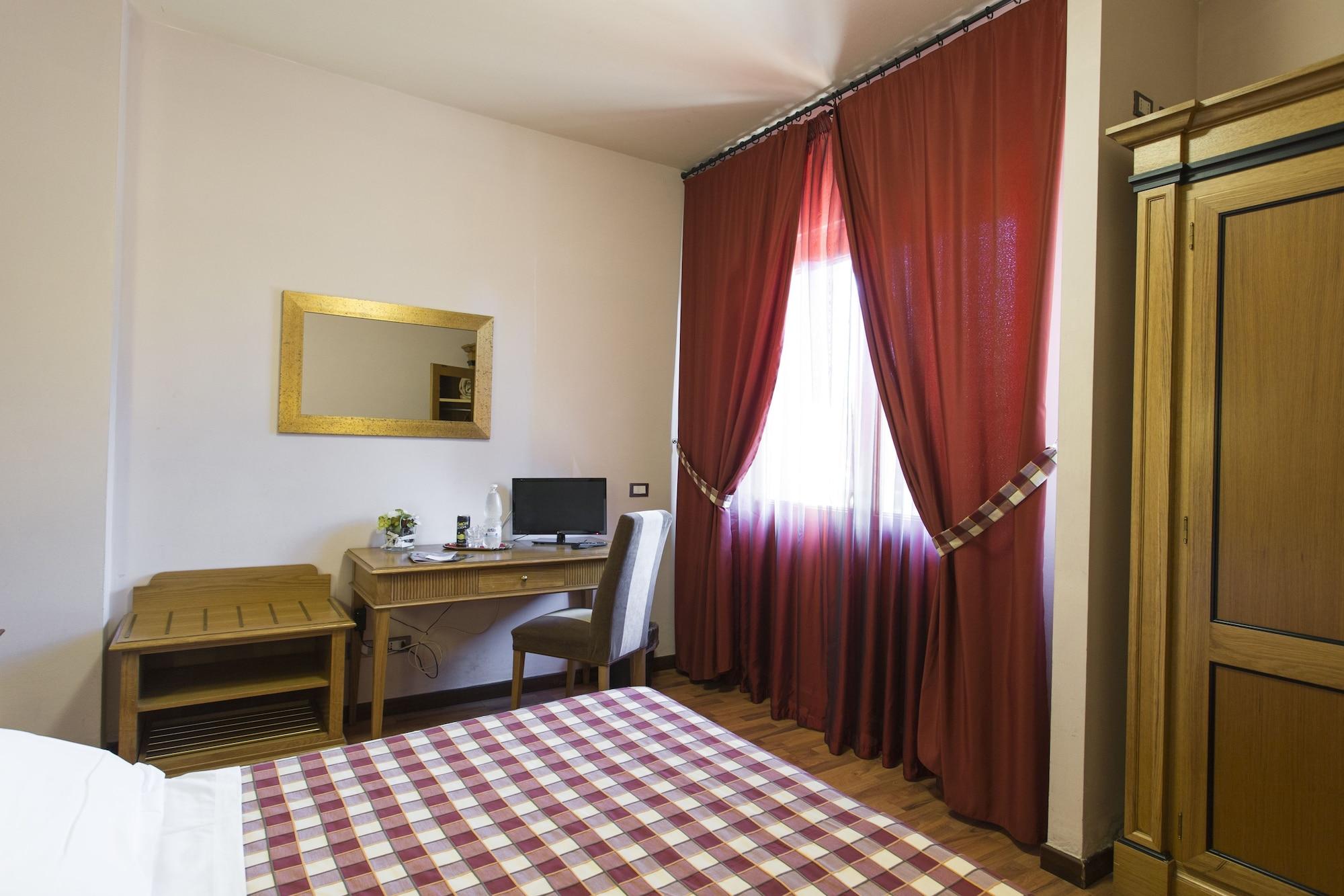 Hotel Il Giardino Siena Esterno foto