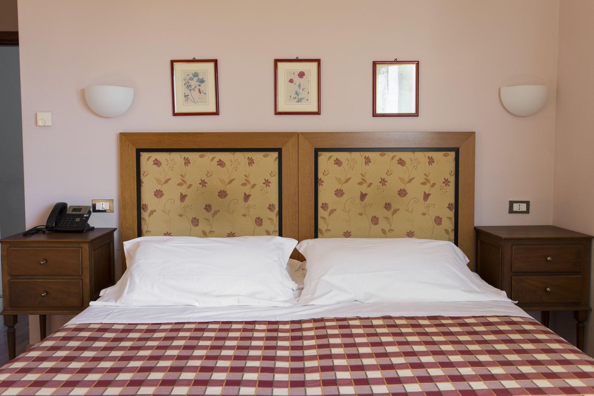 Hotel Il Giardino Siena Esterno foto